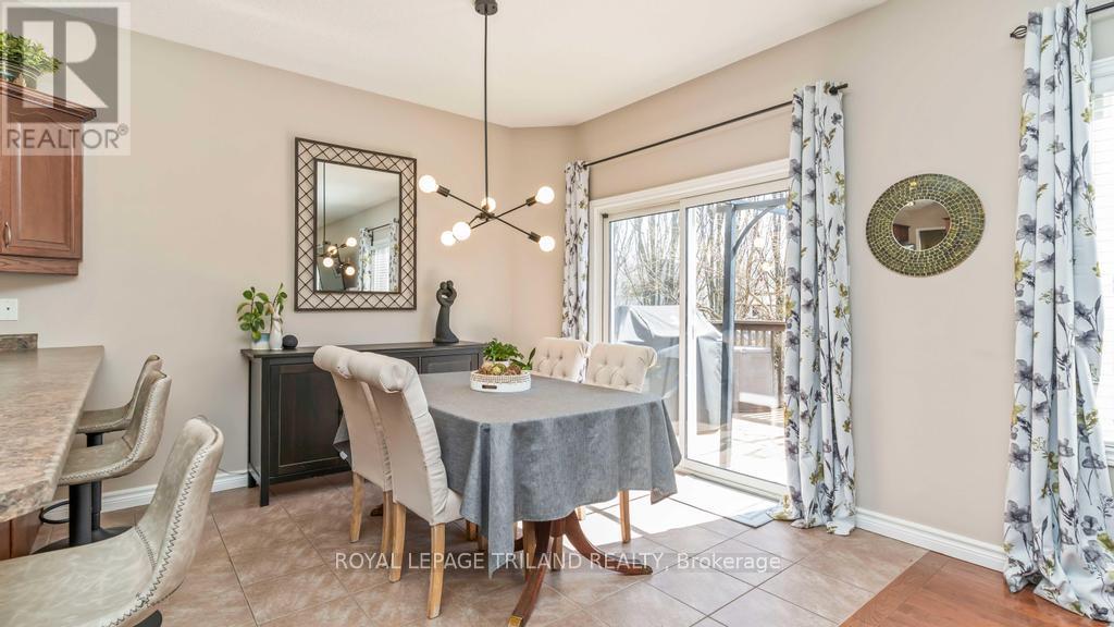 10 PRESPA COURT Property Photo