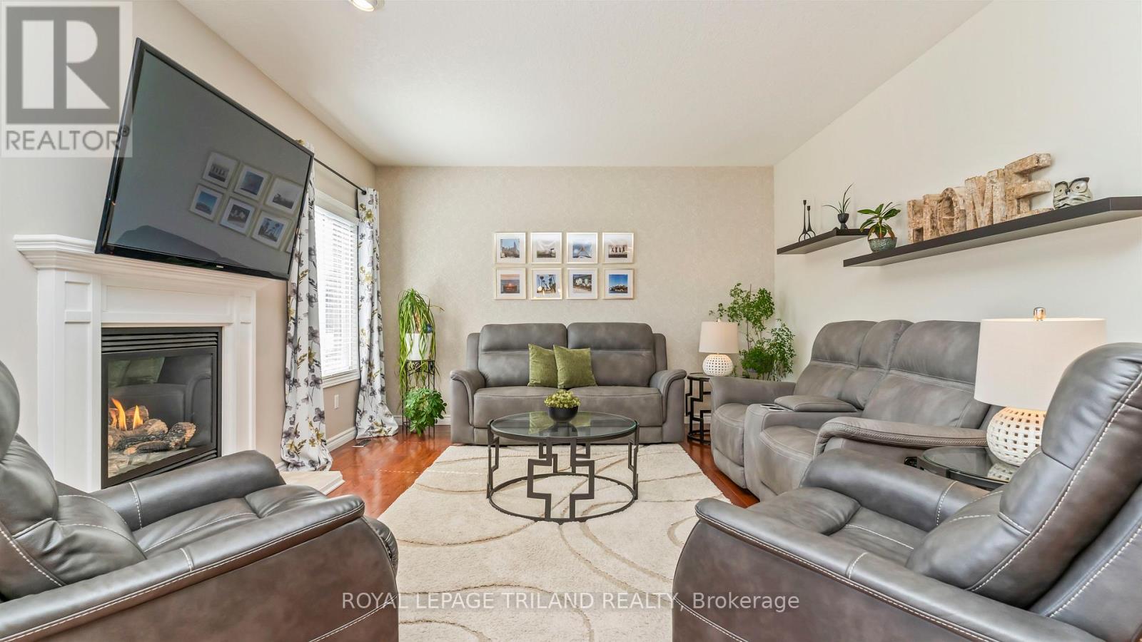 10 PRESPA COURT Property Photo