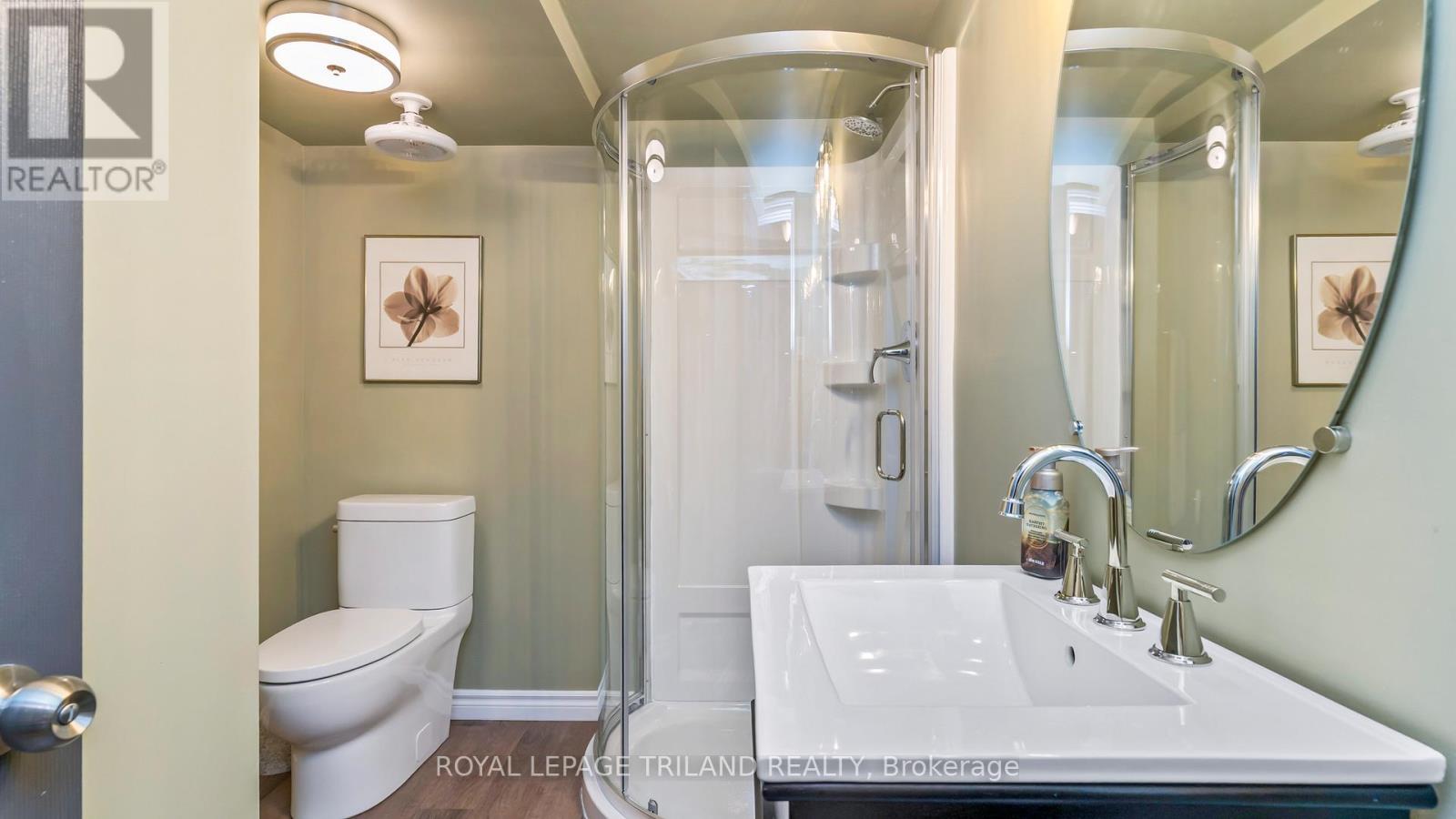 10 PRESPA COURT Property Photo