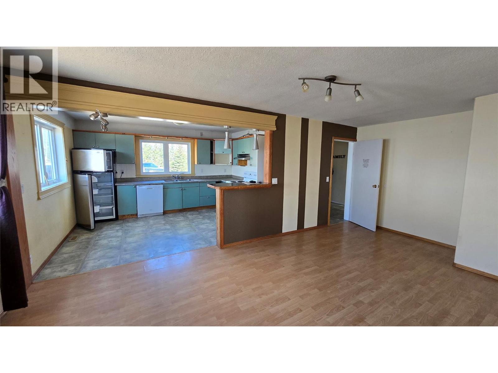 8185 Stuckey Road - 11