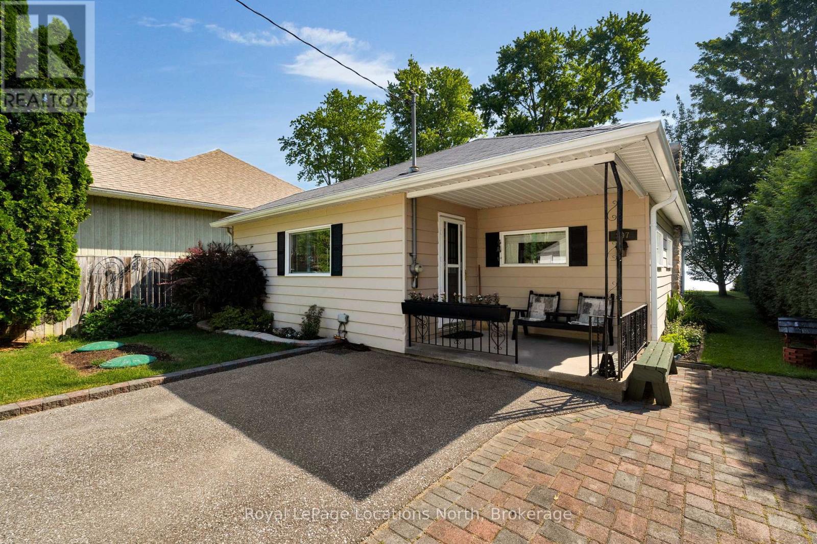 297 BEACH ROAD - 28