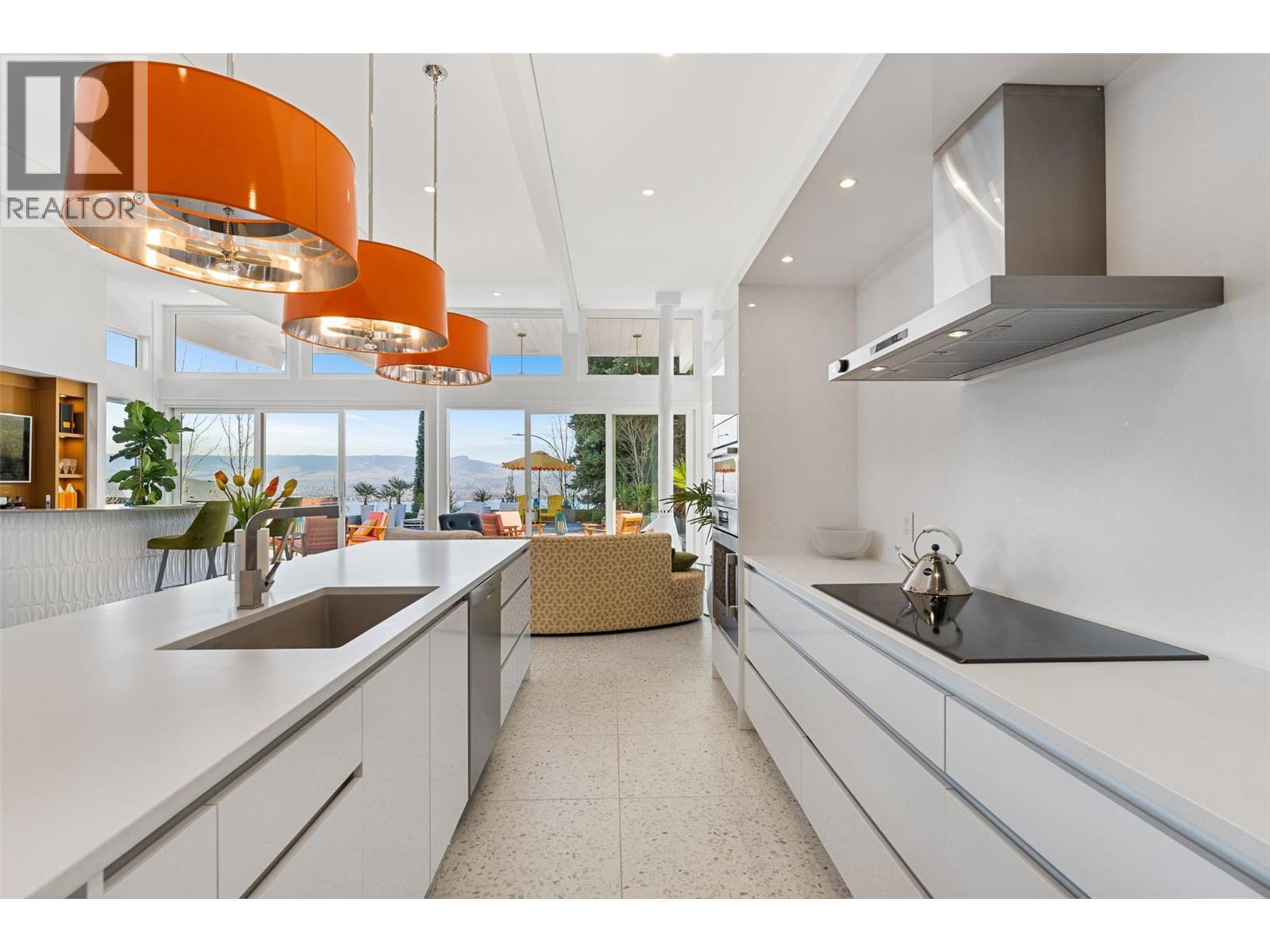 3052 Wales Road, West Kelowna