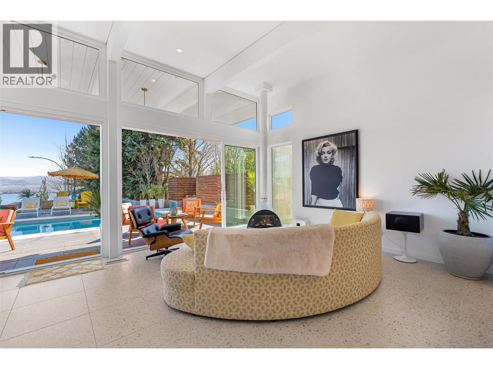 3052 Wales Road, West Kelowna