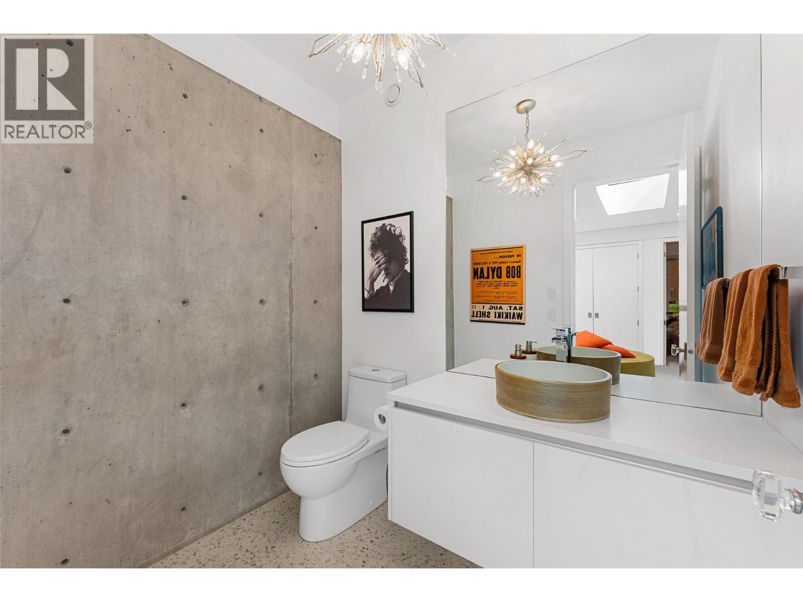 3052 Wales Road, West Kelowna