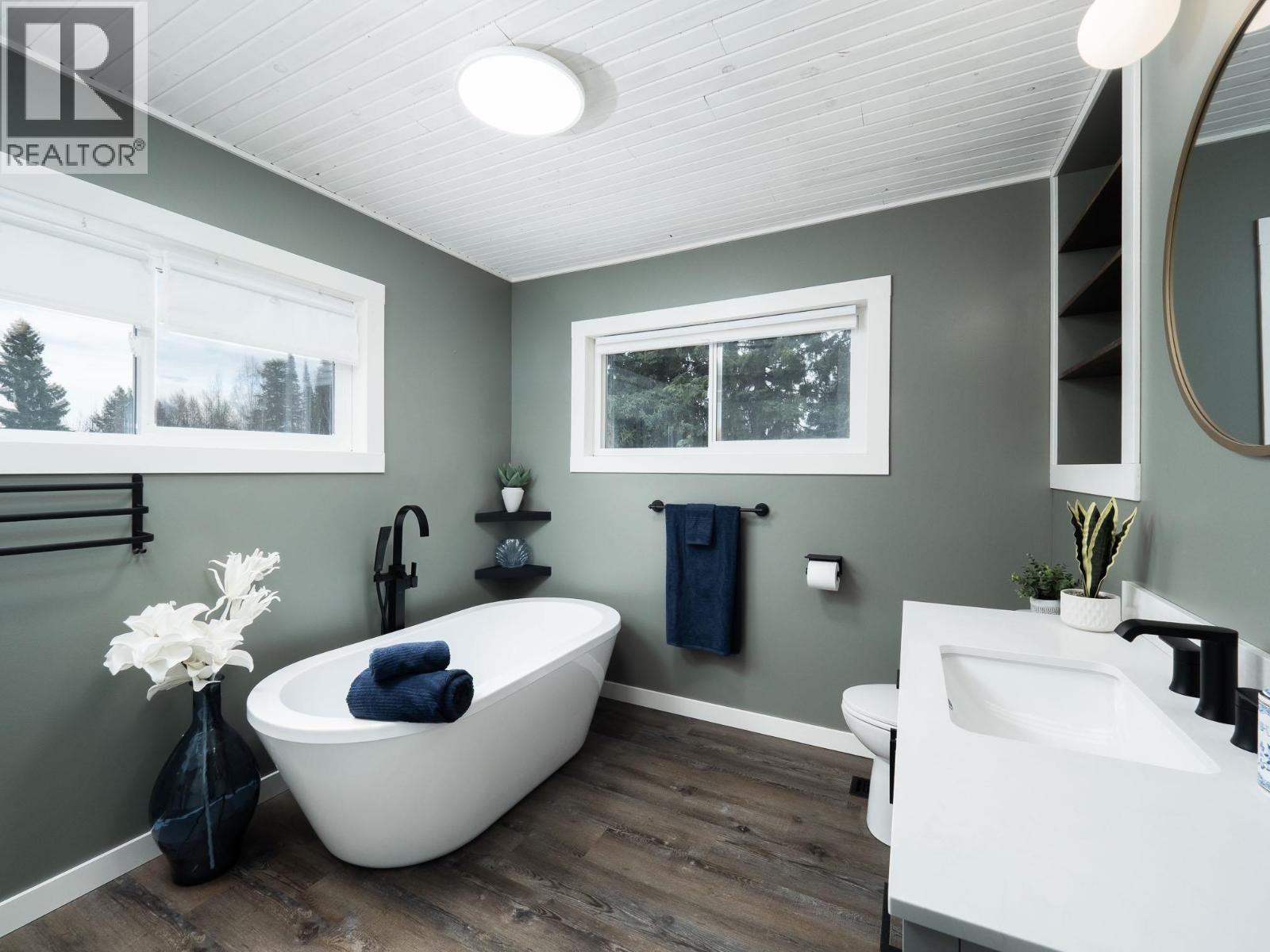 Photo 12 of 34 — 4141 WEISBROD ROAD · Prince George, BC