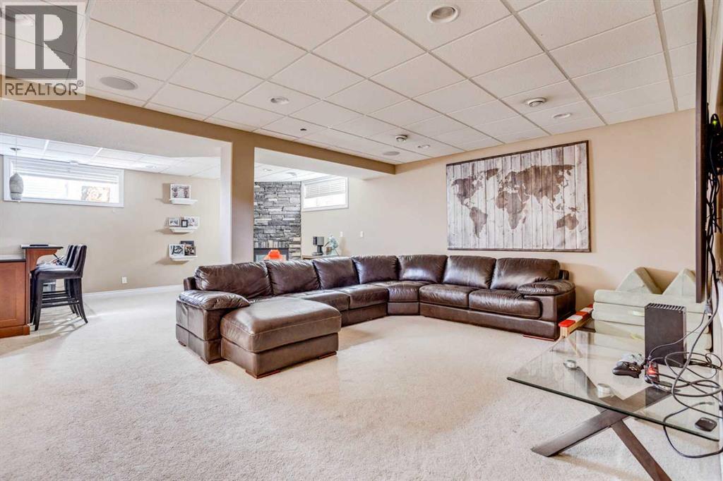 220 Sandpiper Road, Fort McMurray
