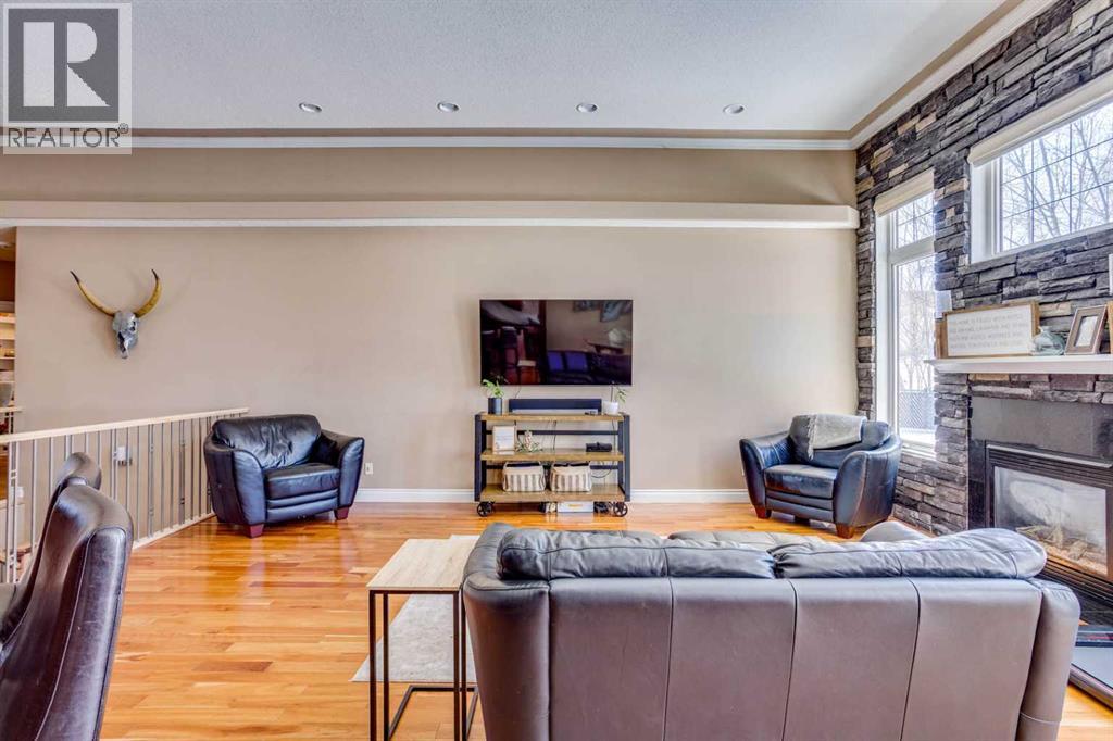 220 Sandpiper Road, Fort McMurray