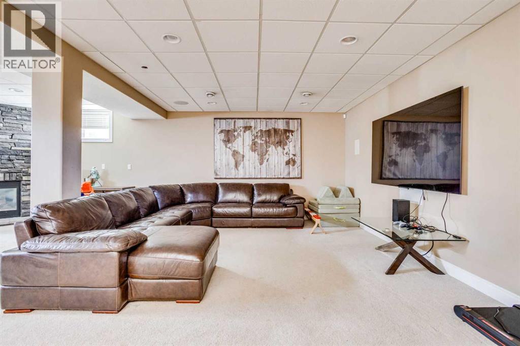 220 Sandpiper Road, Fort McMurray