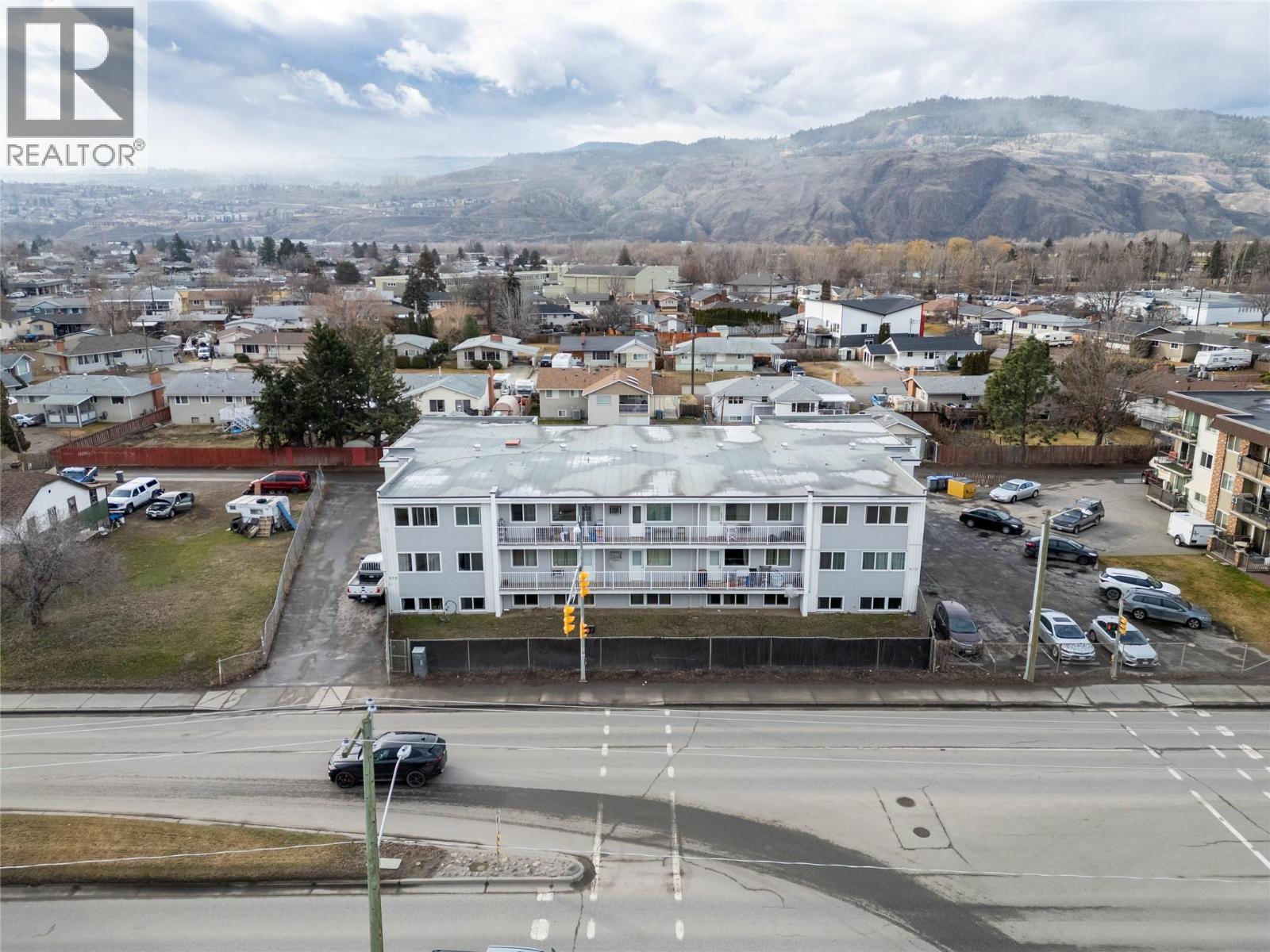 975 Tranquille Road - 2