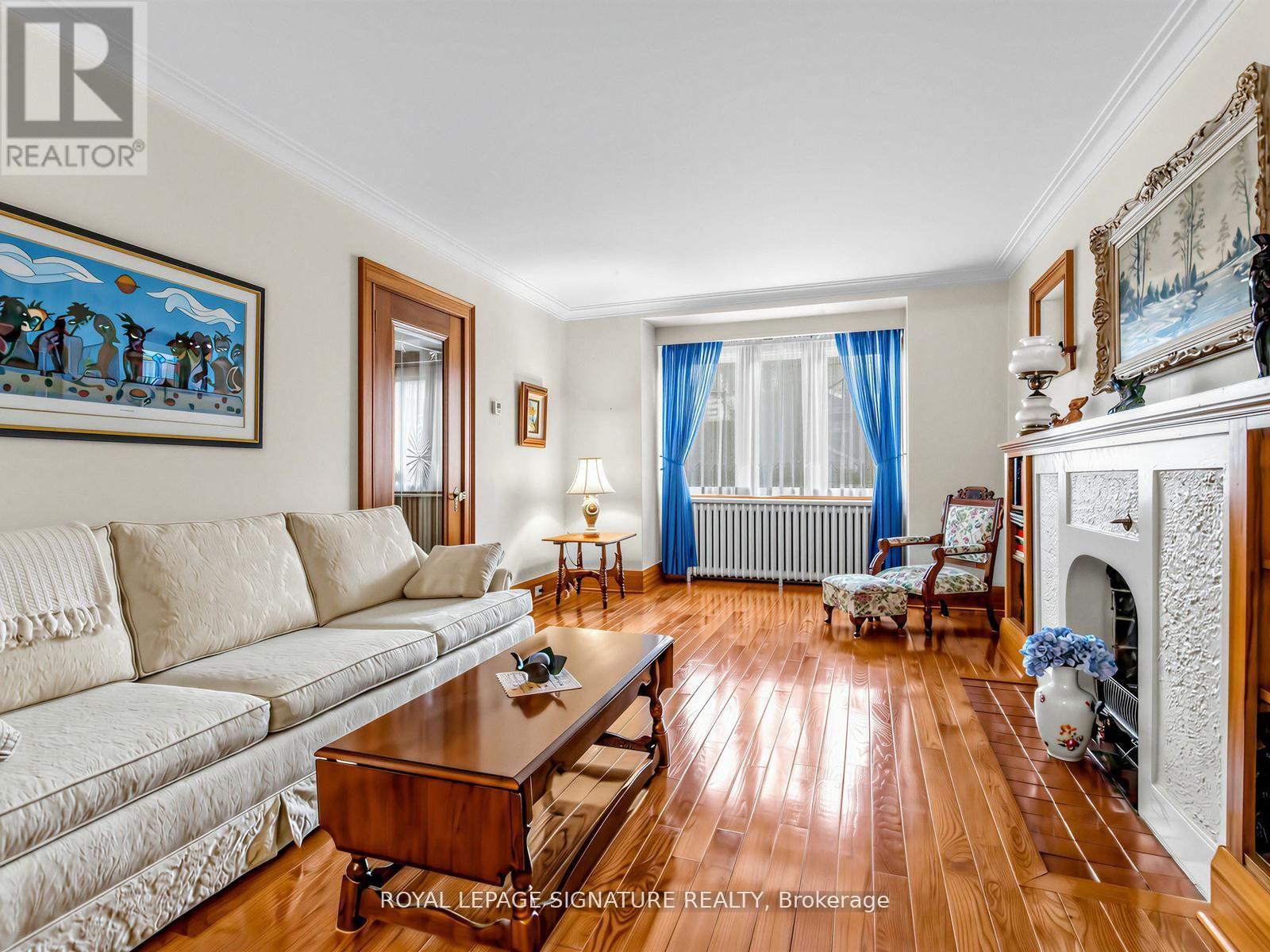 136 CRANBROOKE AVENUE - 9
