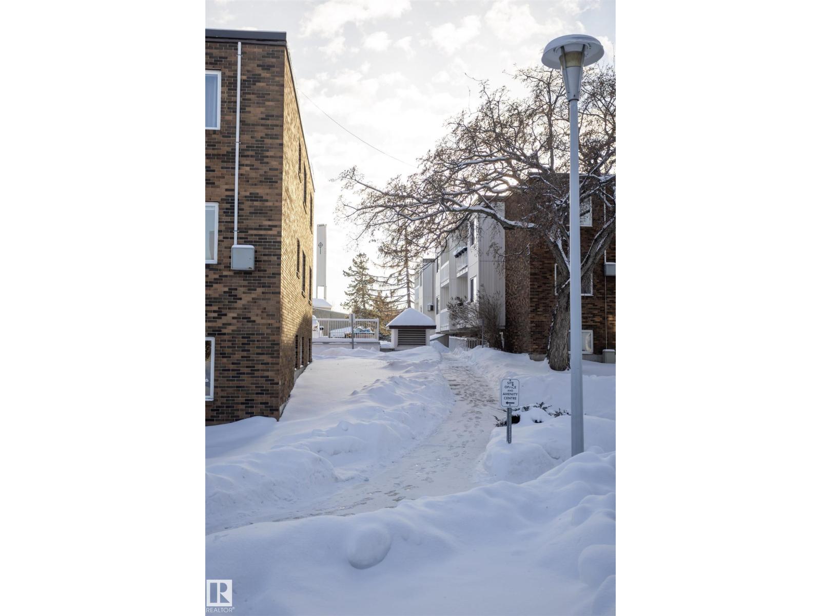#207 11465 41 AV NW, Edmonton