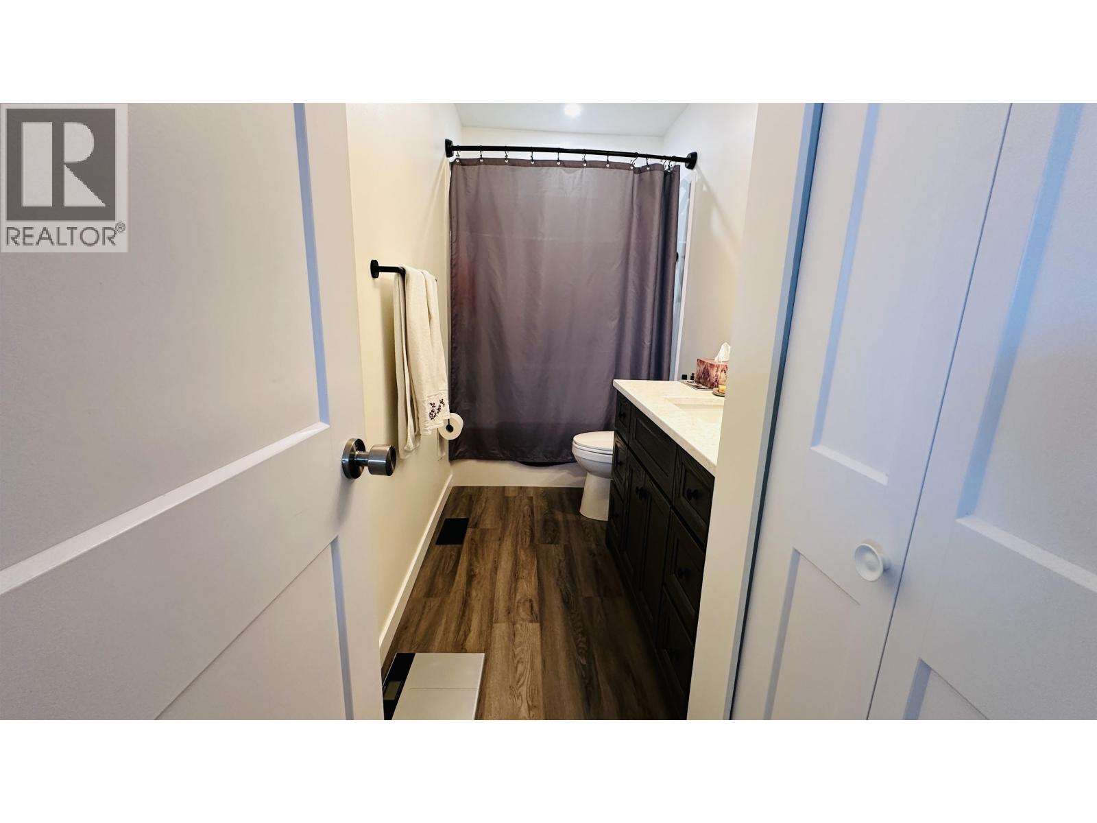 Photo 11 of 28 — 3187 WALLACE CRESCENT · Prince George, BC