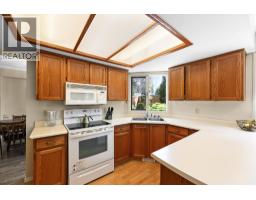 1170 Wintergreen Crescent, Kelowna, BC V1W3V8 Photo 18