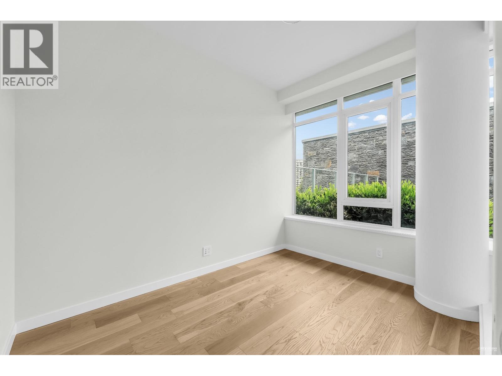 507 788 ARTHUR ERICKSON PLACE, West Vancouver