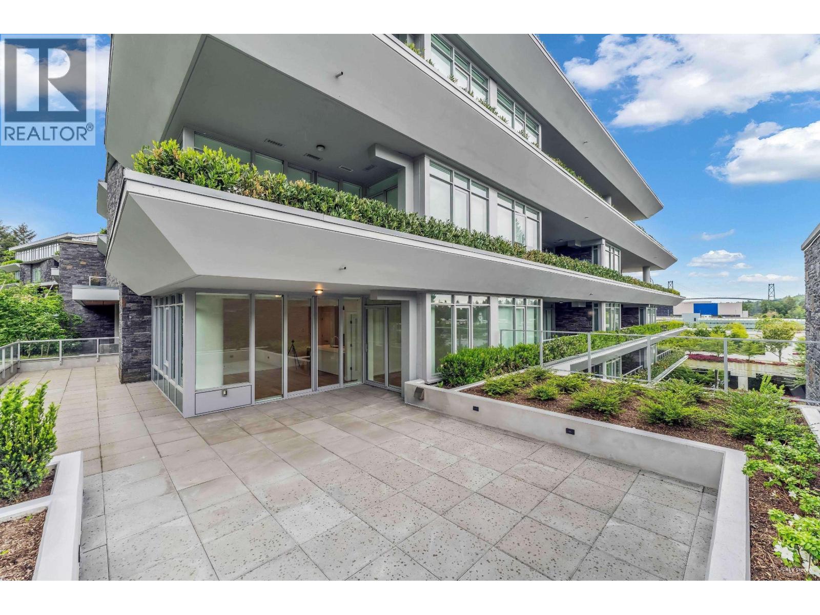 507 788 ARTHUR ERICKSON PLACE, West Vancouver