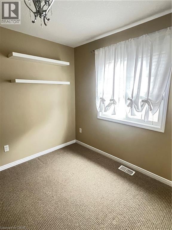 35 MOUNTFORD Drive Unit# 111, Guelph, Ontario, N1E0G6 — Photo 15