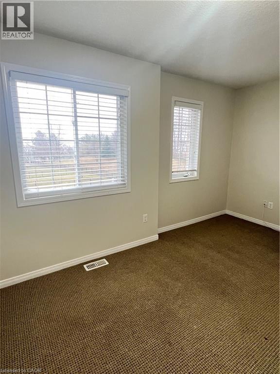 35 MOUNTFORD Drive Unit# 111, Guelph, Ontario, N1E0G6 — Photo 16