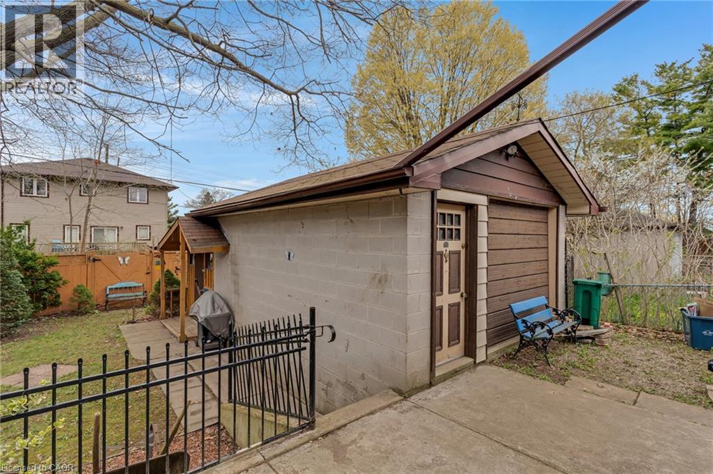 58 AVENUE Road, Cambridge, Ontario, N1R1B9 — Photo 7
