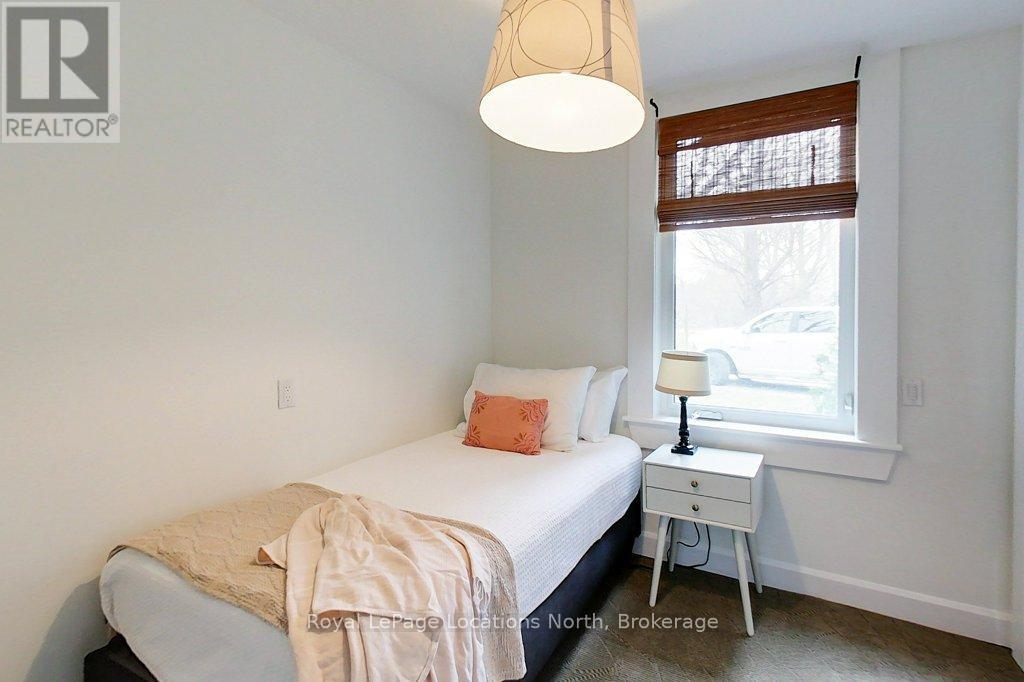 111 MARSH STREET - 17