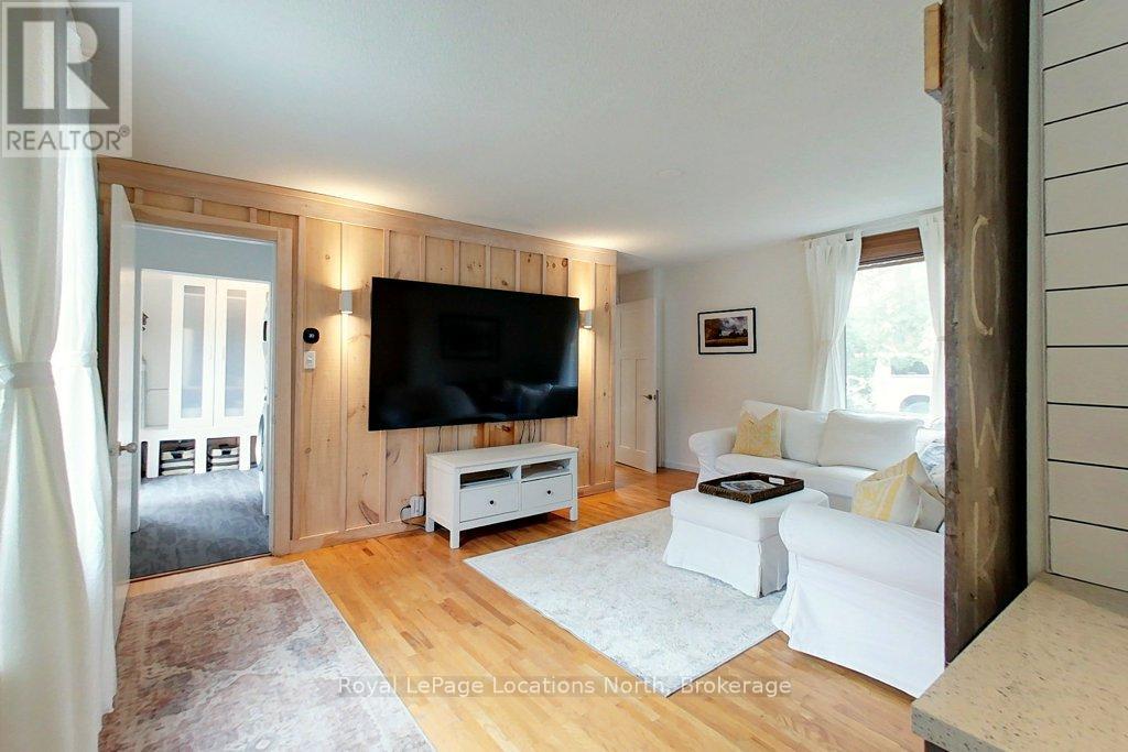 111 MARSH STREET - 22