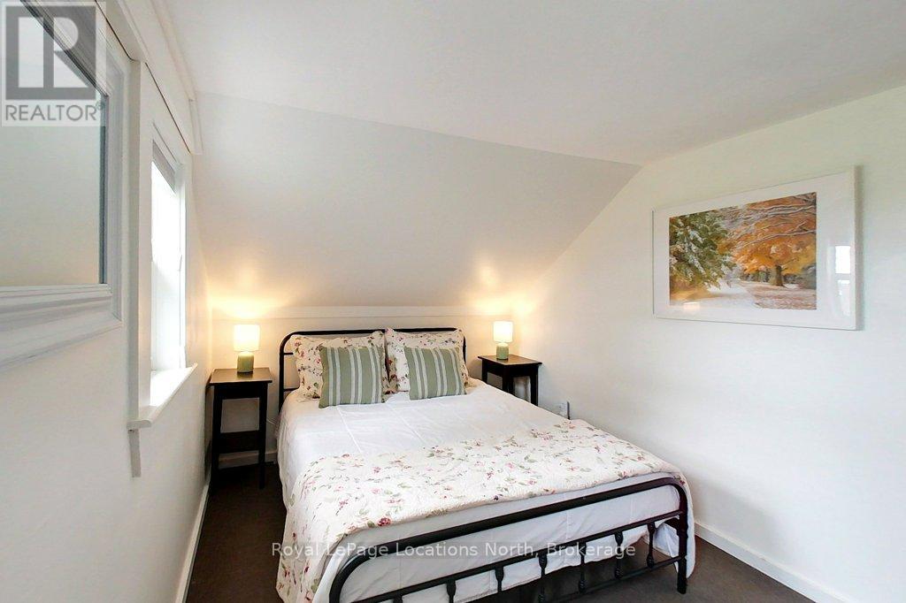 111 MARSH STREET - 34