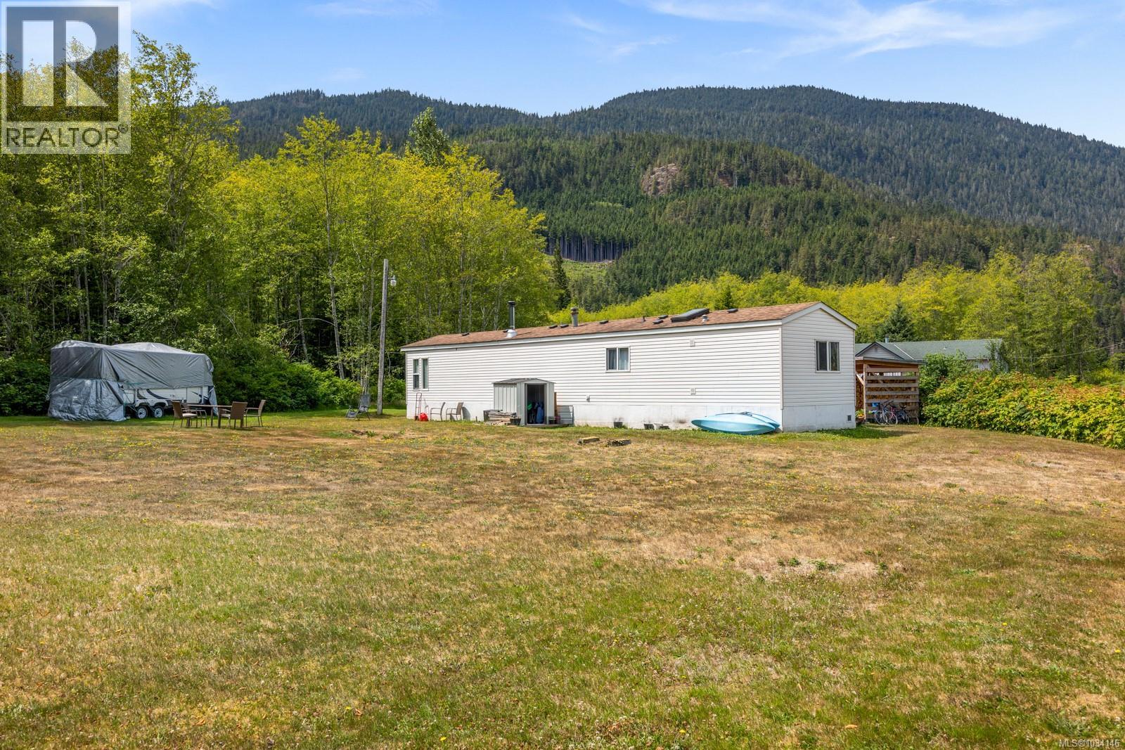 843 Sayward Rd - 25