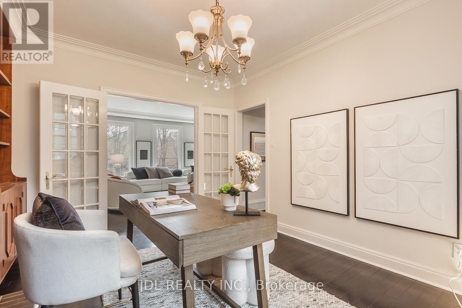 6 FARMINGDALE ROAD - 14