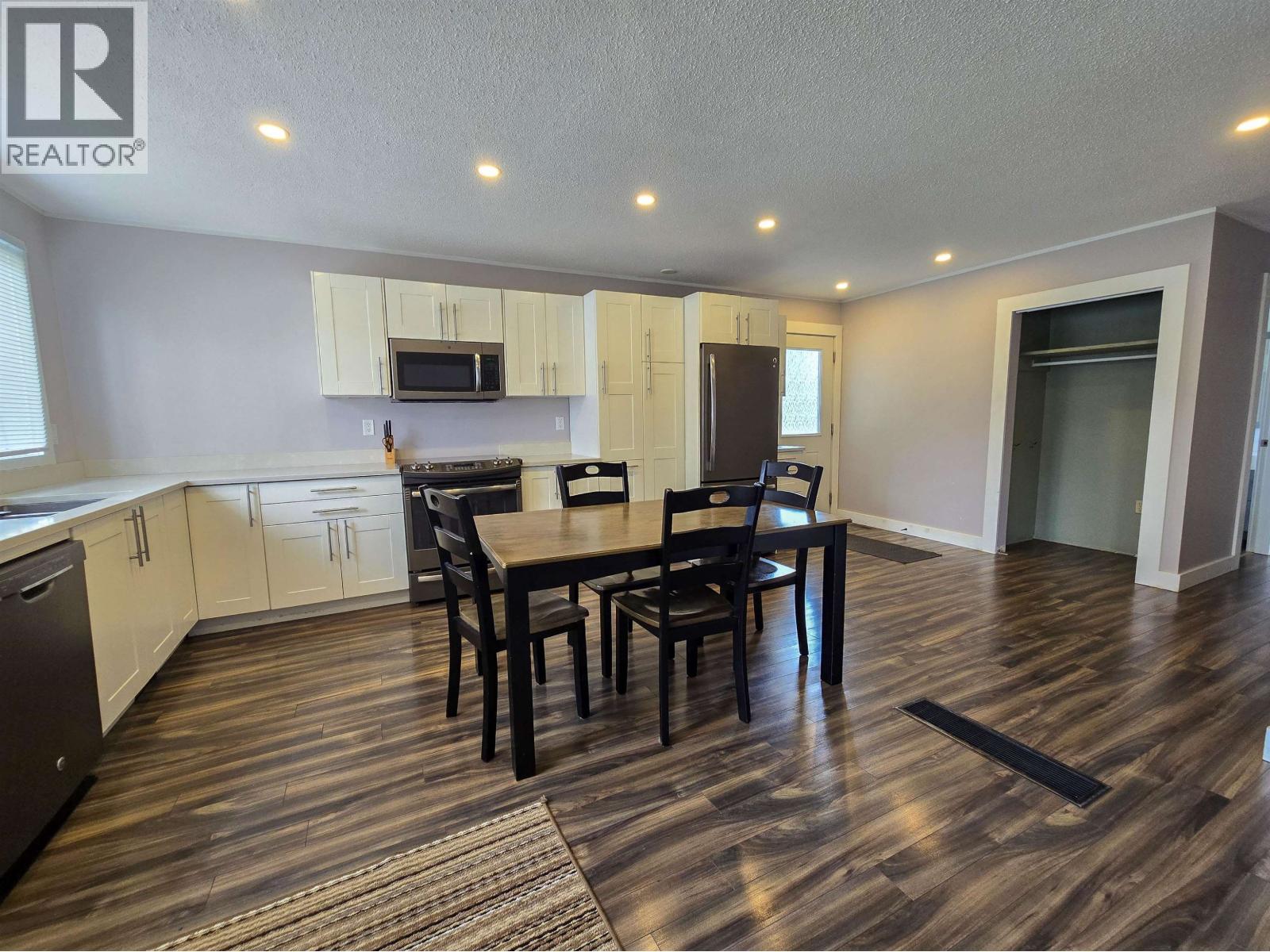 1 CARSWELL STREET - 5
