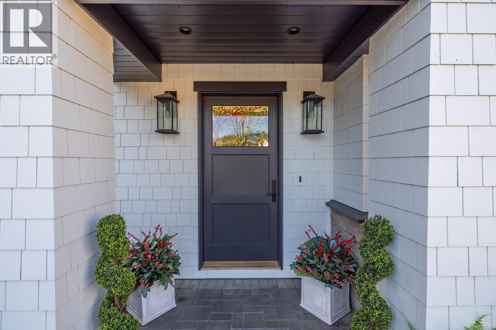 2061 Pinehurst Terr, Langford