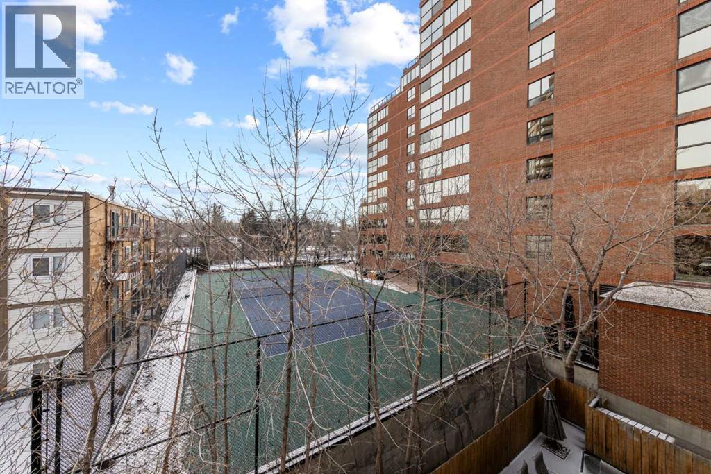 #301 305 25 Avenue SW - 26