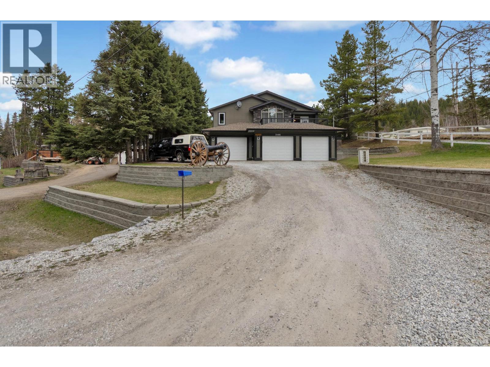Kitchen of 3466 SUTHERLAND ROAD · Prince George, BC