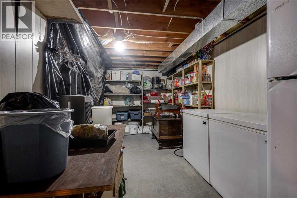 5323 Margodt Close, Innisfail