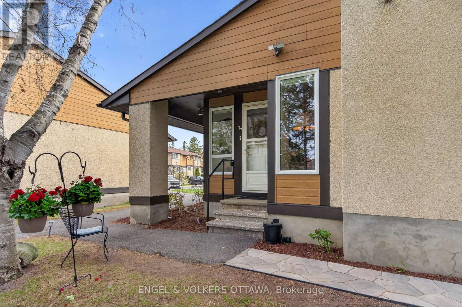 #77 3344 UPLANDS DRIVE - 2