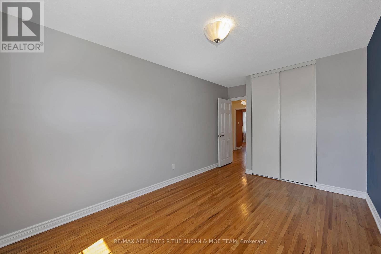 35 MONTEREY DRIVE - 24