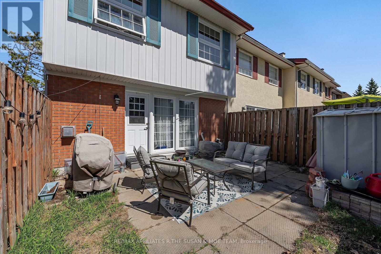 35 MONTEREY DRIVE - 39