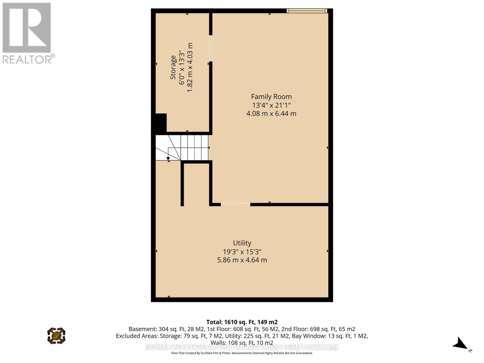 35 MONTEREY DRIVE - 42