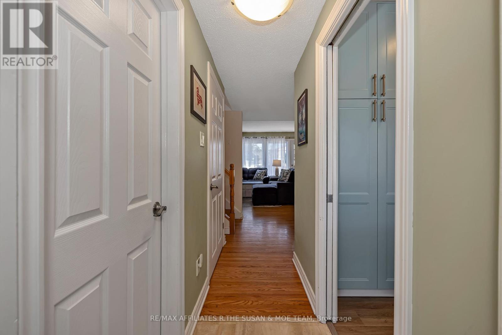 35 MONTEREY DRIVE - 6