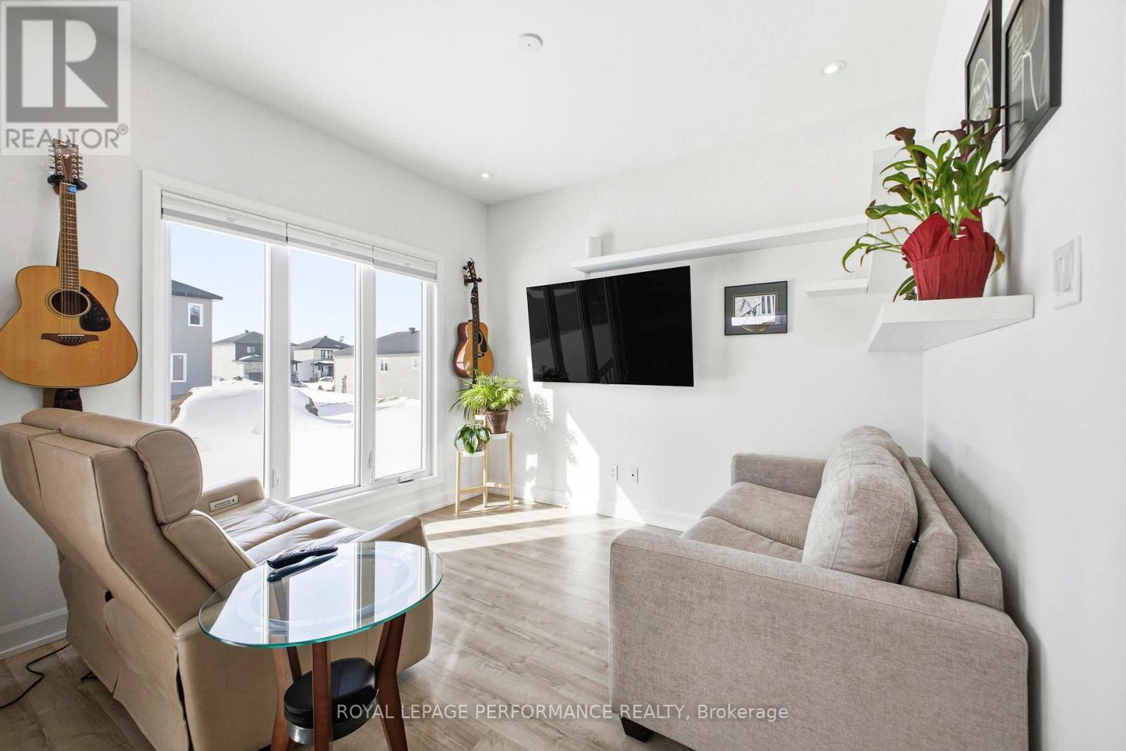 934 CHABLIS CRESCENT - 14