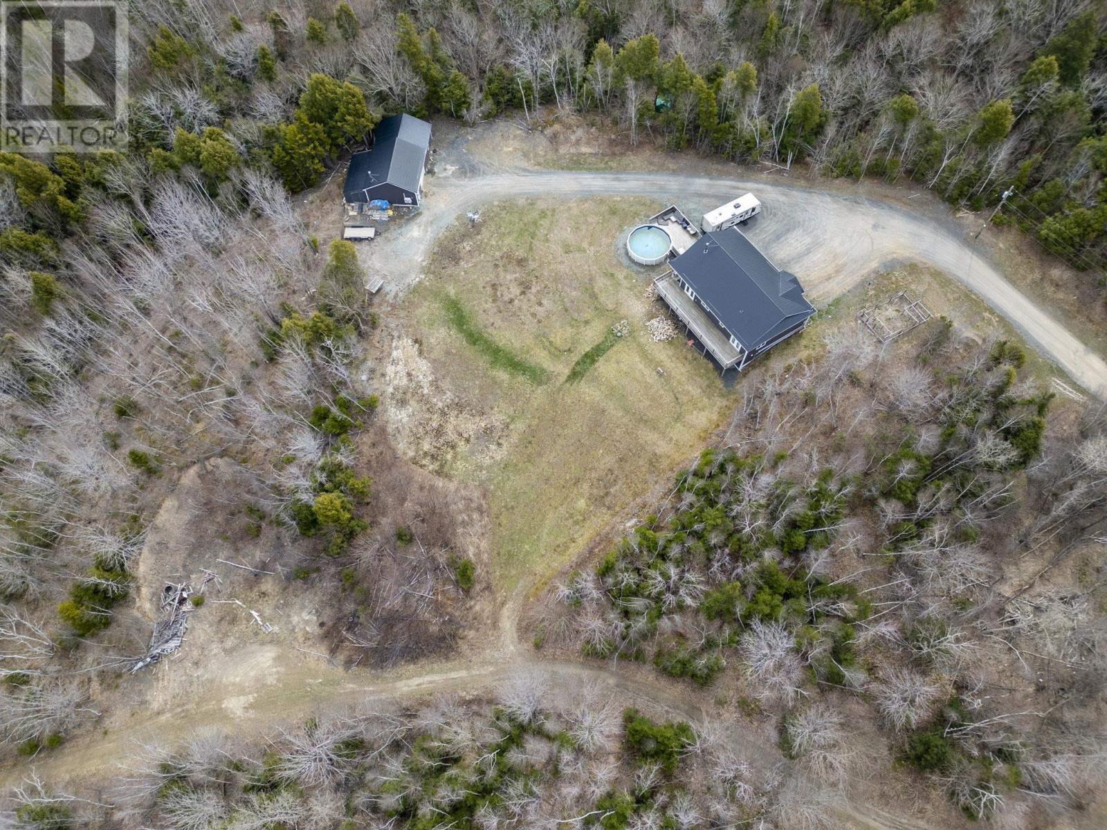 Property 27 of 28 of 75 Evan Road