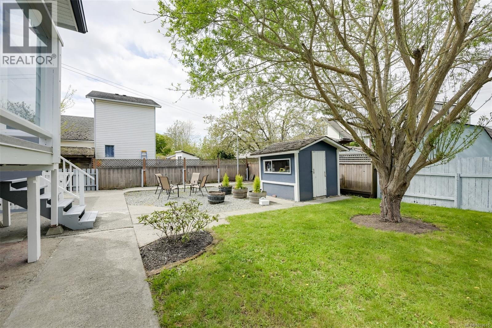  1452 Westall Avenue, Victoria