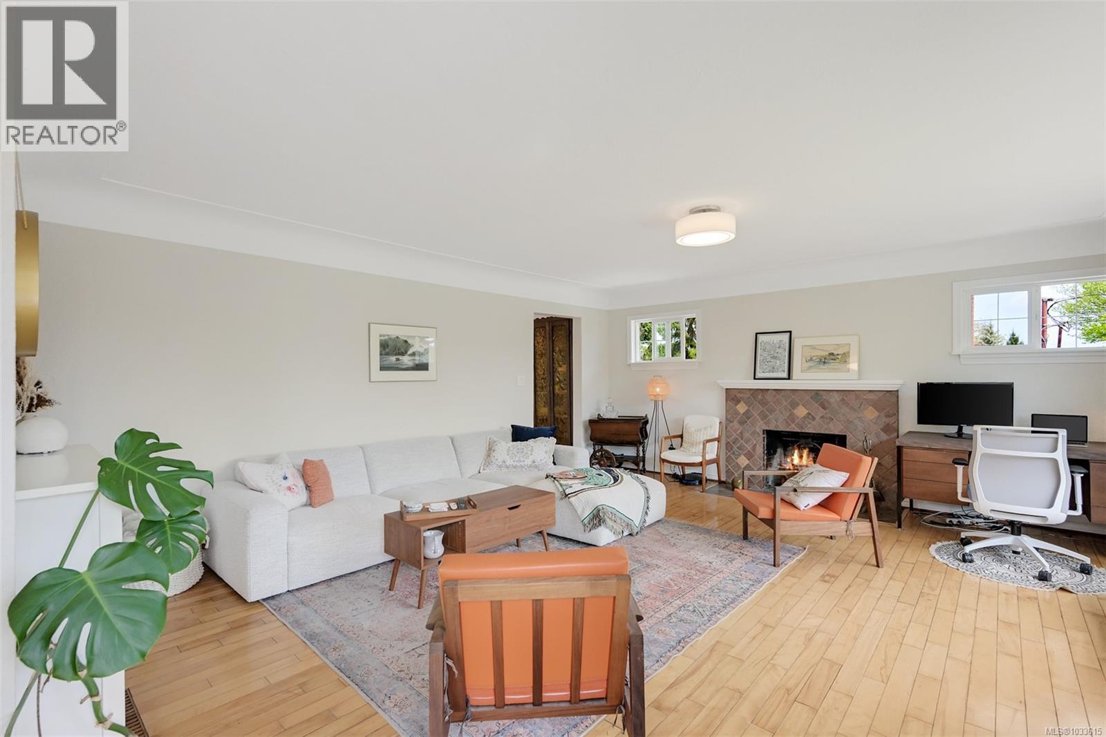  1452 Westall Avenue, Victoria