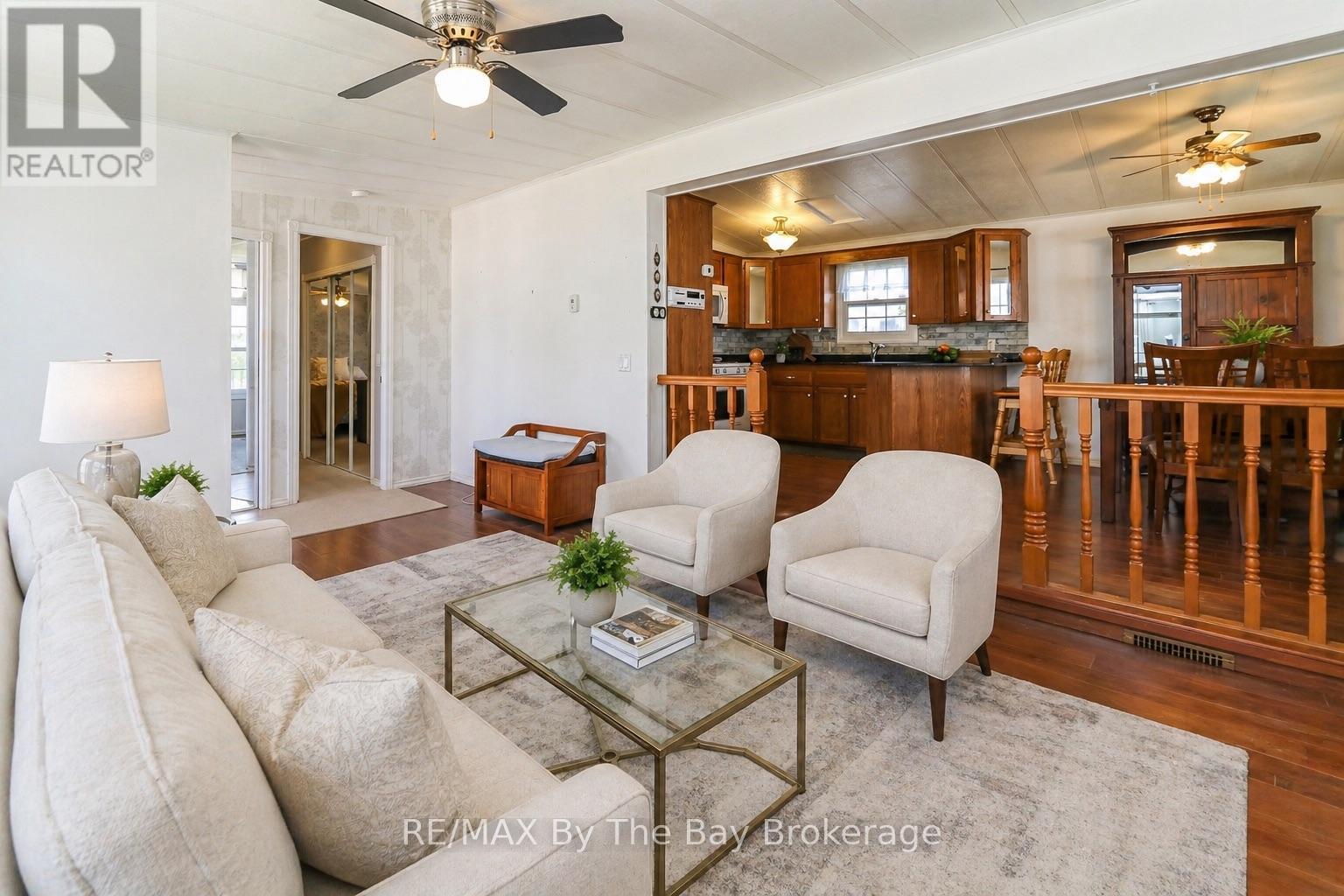 6 PACIFIC AVENUE - 5