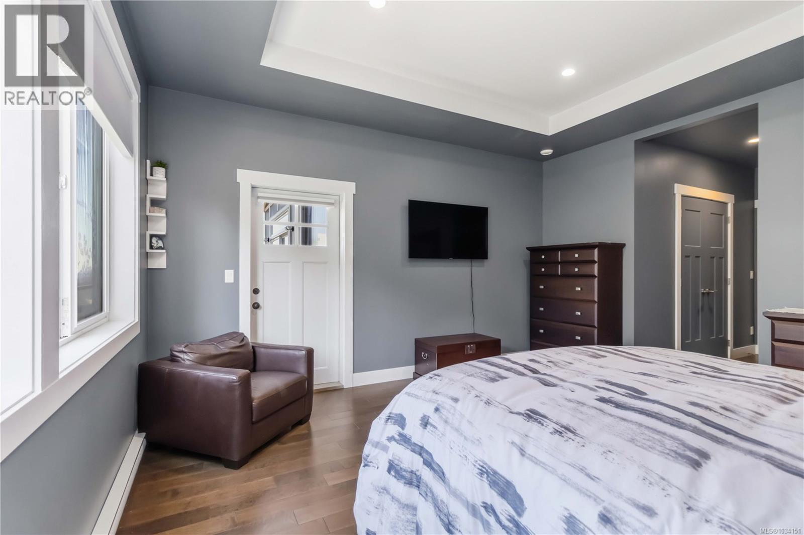 700 Demel Pl - 28