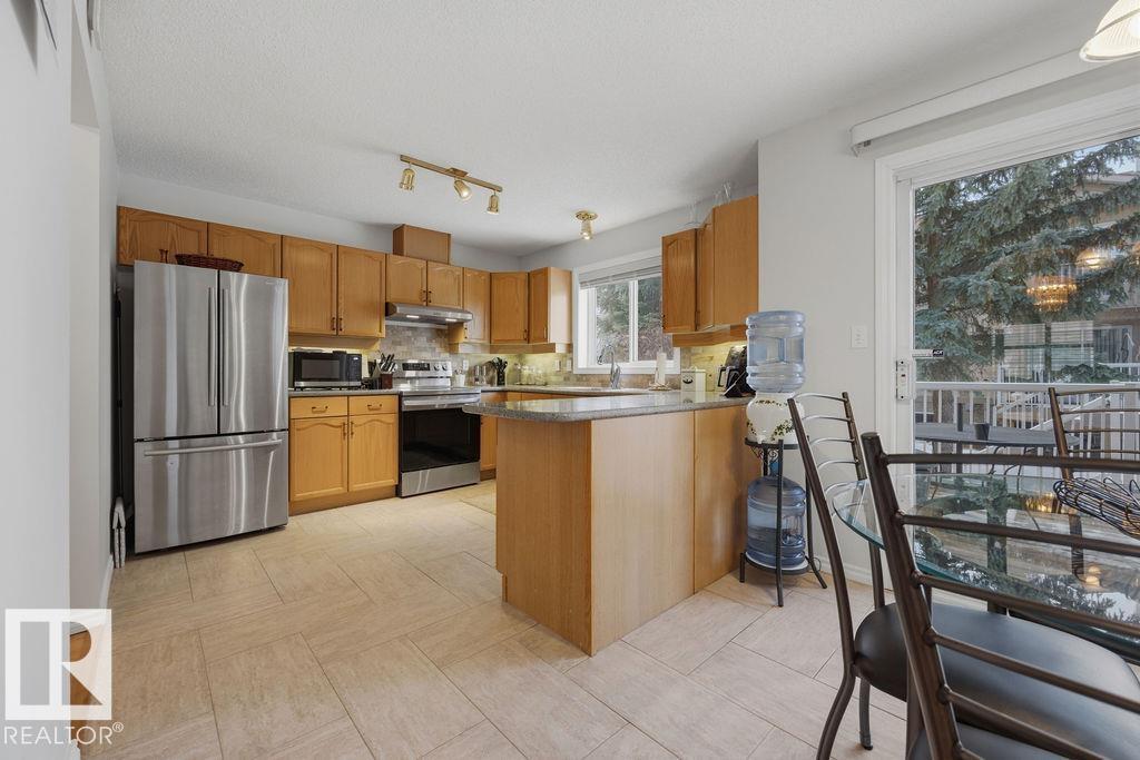 17624 96 AV NW, Edmonton
