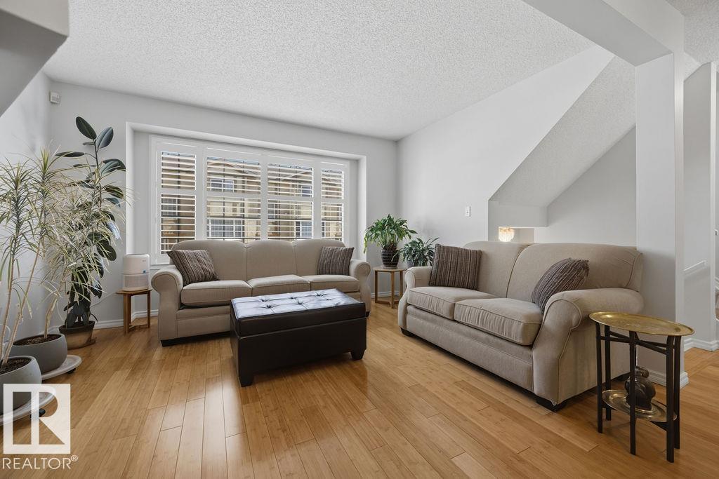 17624 96 AV NW, Edmonton