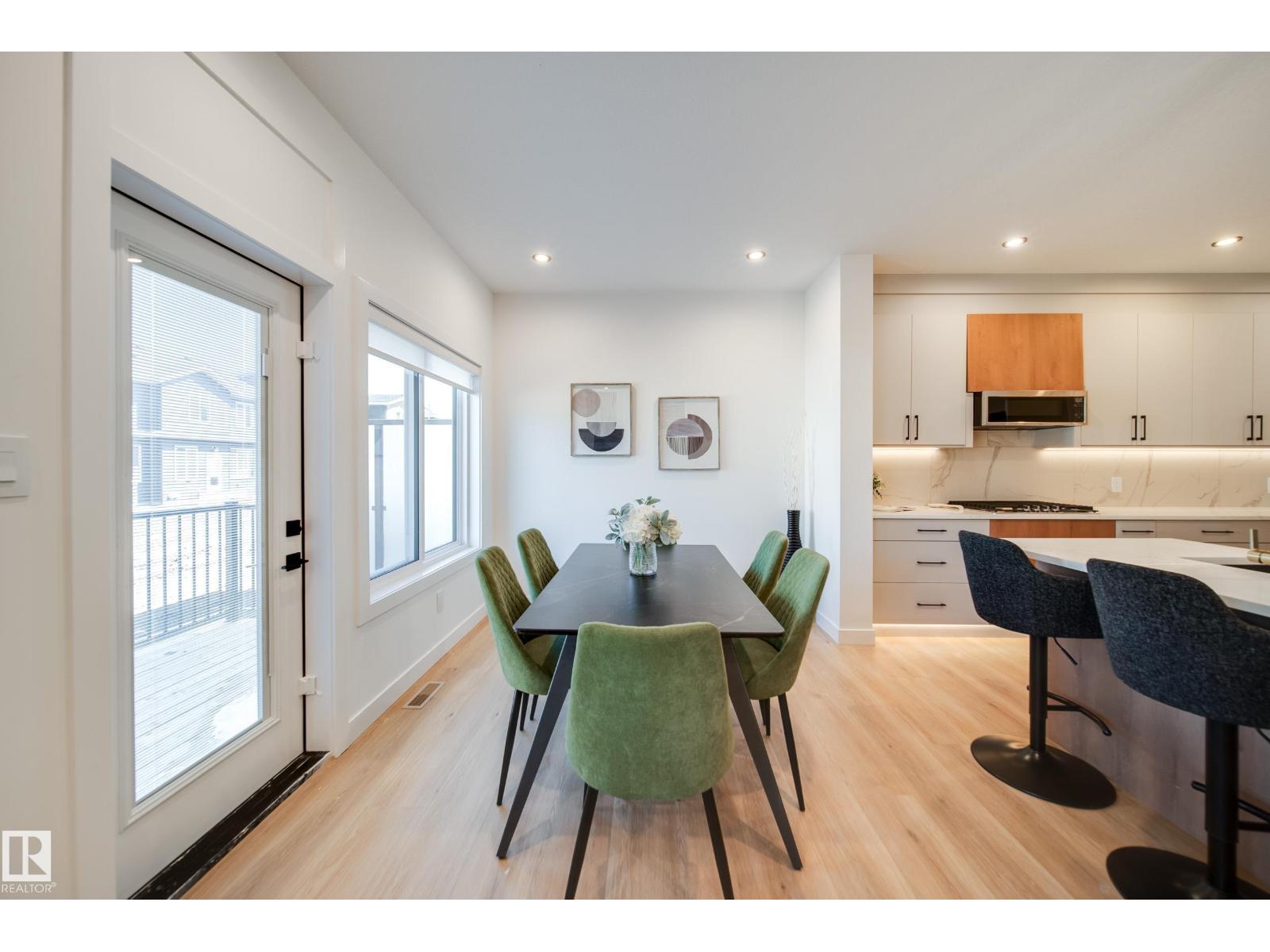 16 BLACKBIRD BN, Fort Saskatchewan