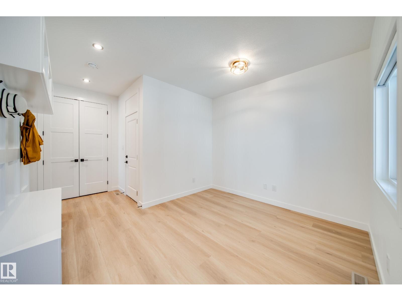 16 BLACKBIRD BN, Fort Saskatchewan