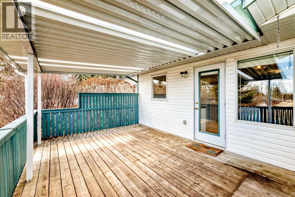 13 Garden Road, Lacombe