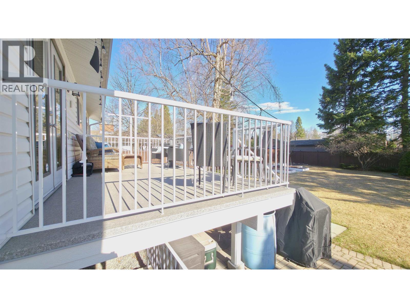 2813 MCGILL CRESCENT - 25