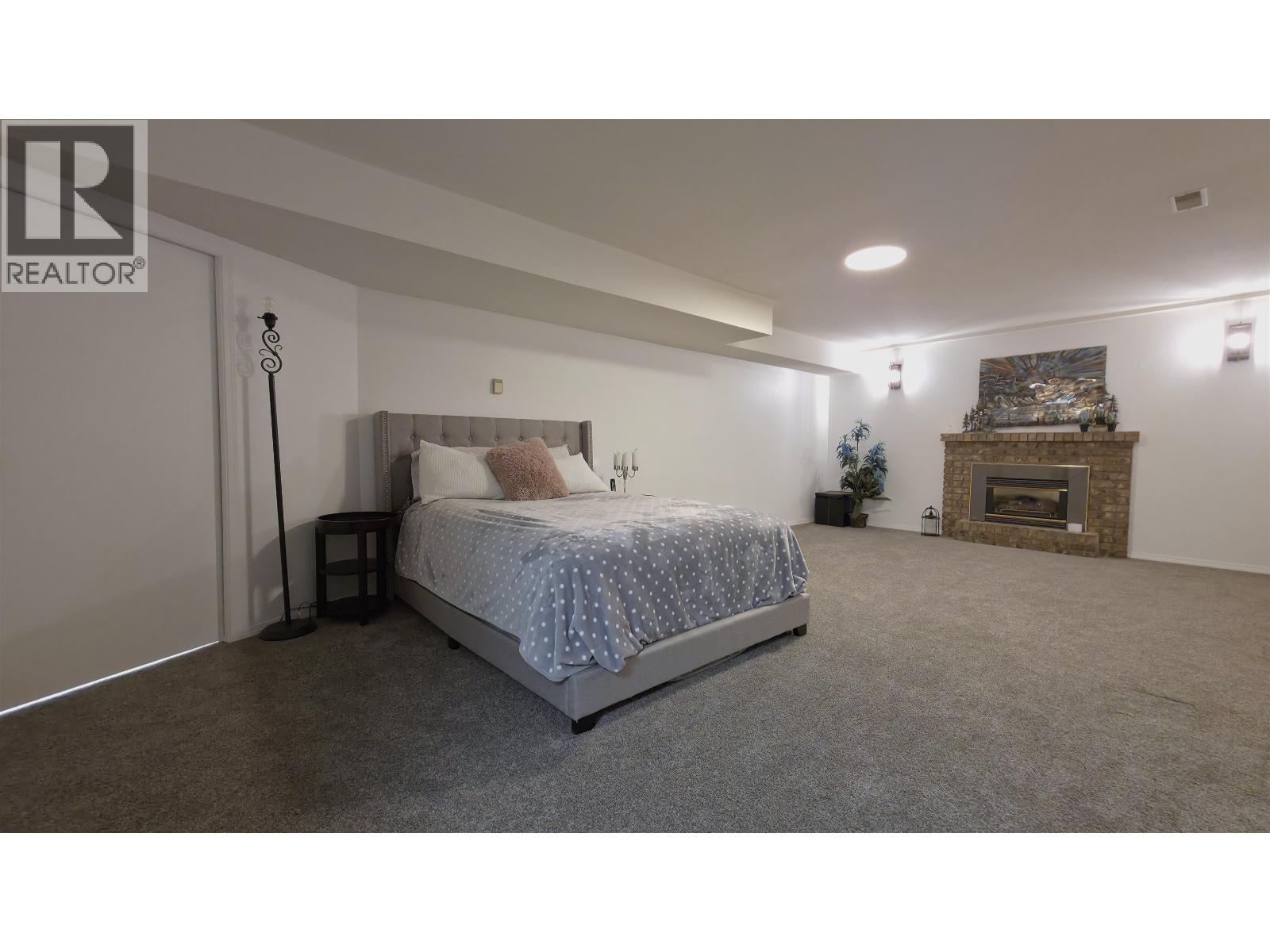2813 MCGILL CRESCENT - 15